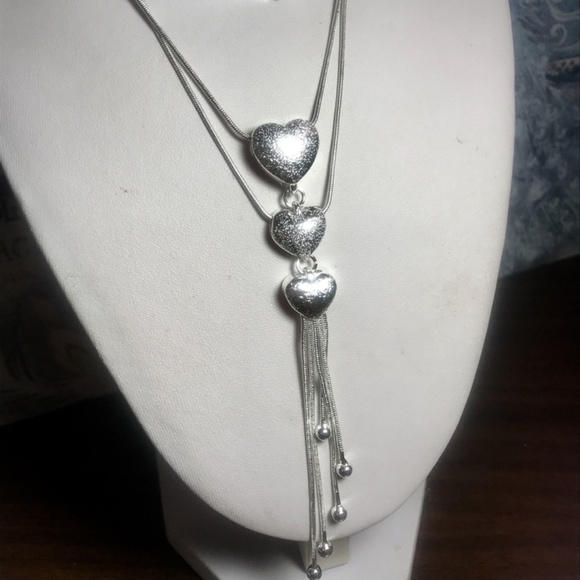 925 Silver Triple Heart-design Necklace Pendant - Picture 3 of 5